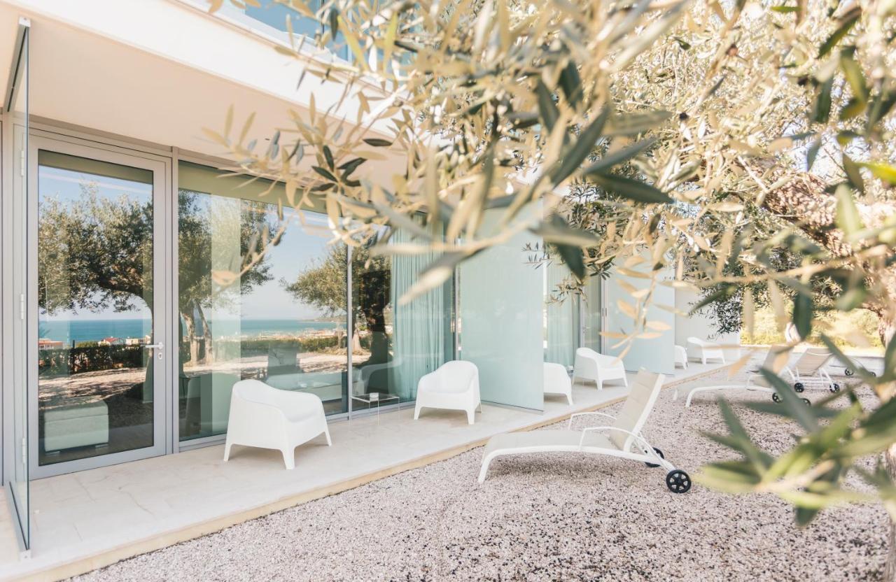 Alkimia Boutique Hotel Васто Экстерьер фото